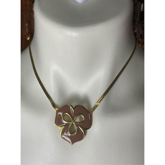 Designer Givenchy Enamel Flower Pendant Short Necklace 15.5” Long - Picture 1 of 6